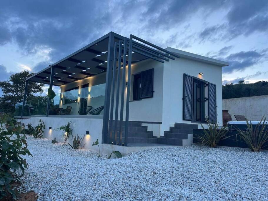 Ek Ornelakis, Luxury Country House With Jacuzzi Chania  Exterior foto